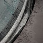 Entrando água no carro - Canva