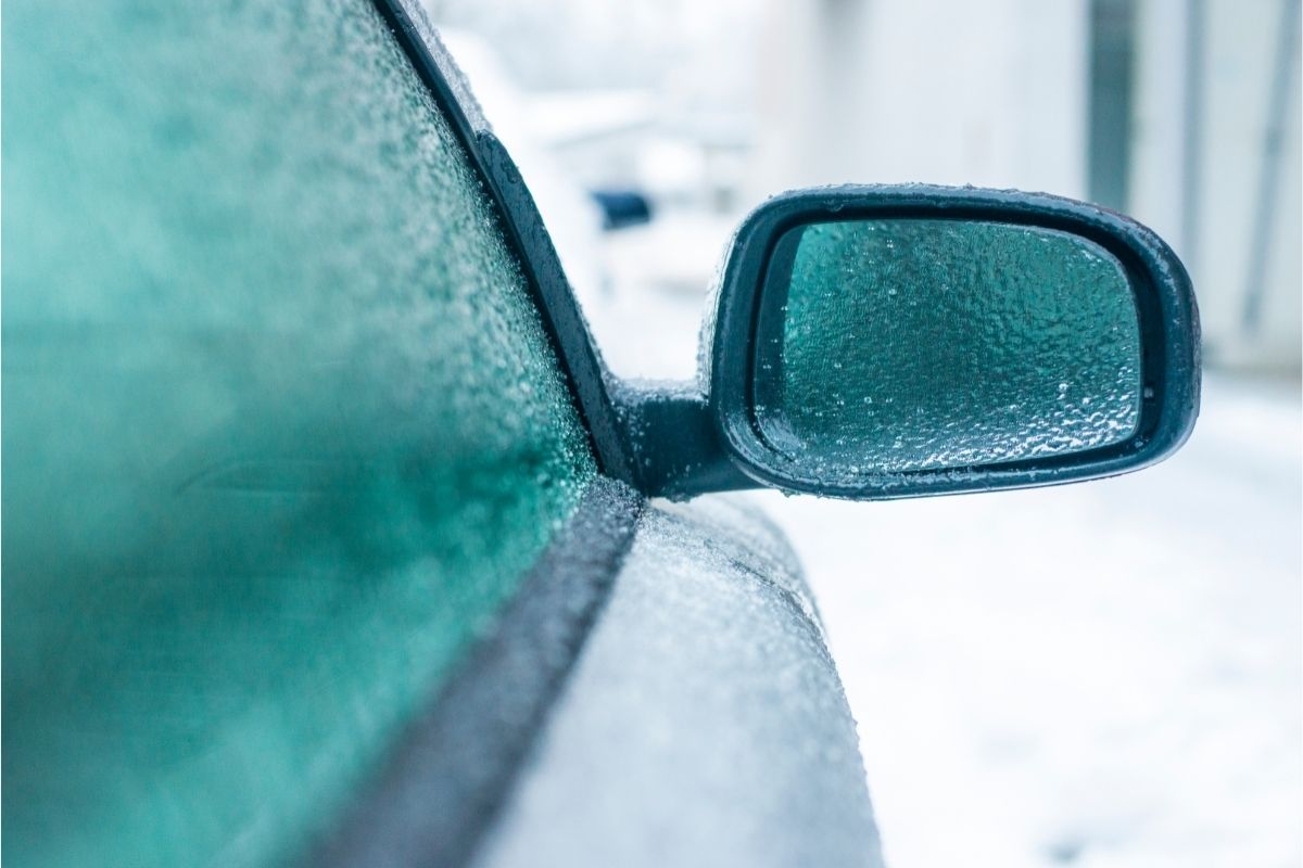 A temperatura despencou e o frio está chegando: quais os cuidados necessários com o carro nesta época? Confira as dicas - Canva