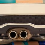 Escapamento é um item essencial no veículo; saiba como fazer para cuidar adequadamente - Foto: Canva