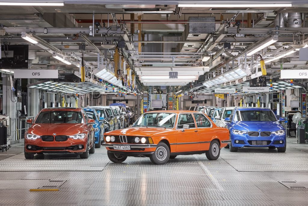BMW comemora 100 anos de sua fábrica em Munique, na Alemanha; conheça ...