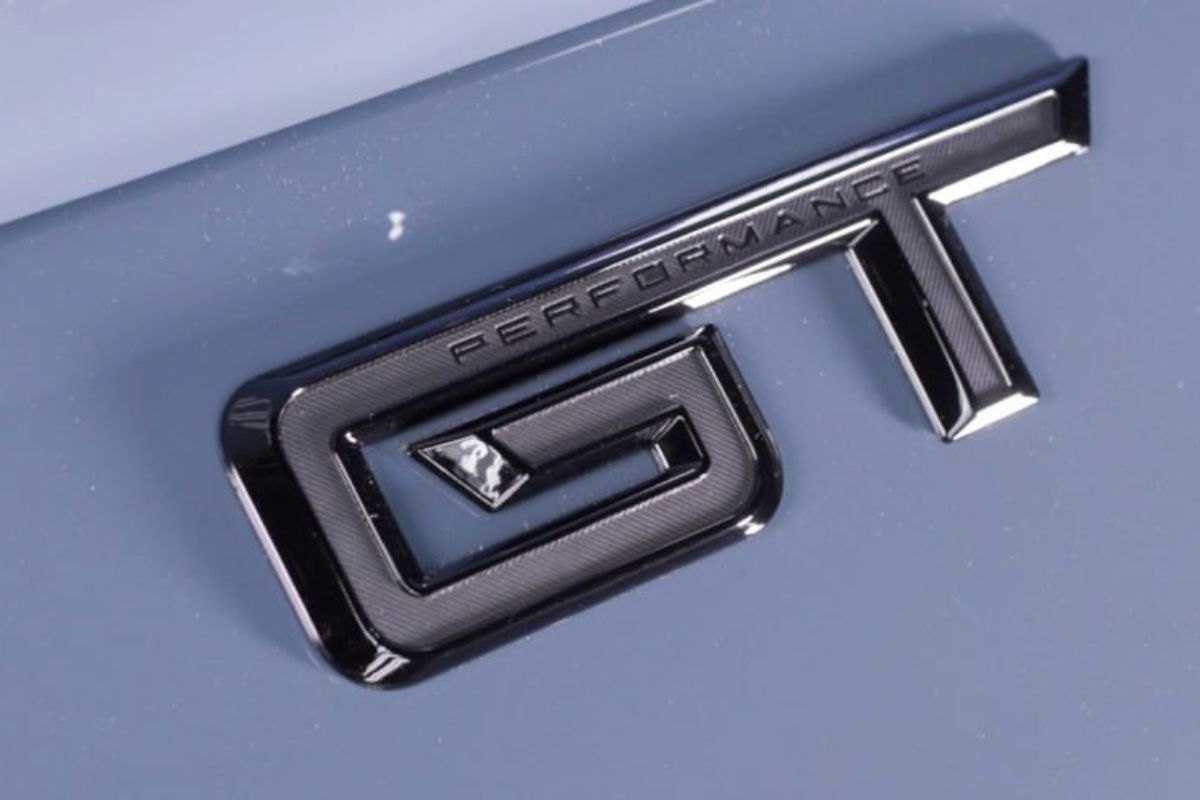 Ford revela novo emblema para o Mustang e aumenta expectativa para lançamento mundial. Foto: Divulgação Ford