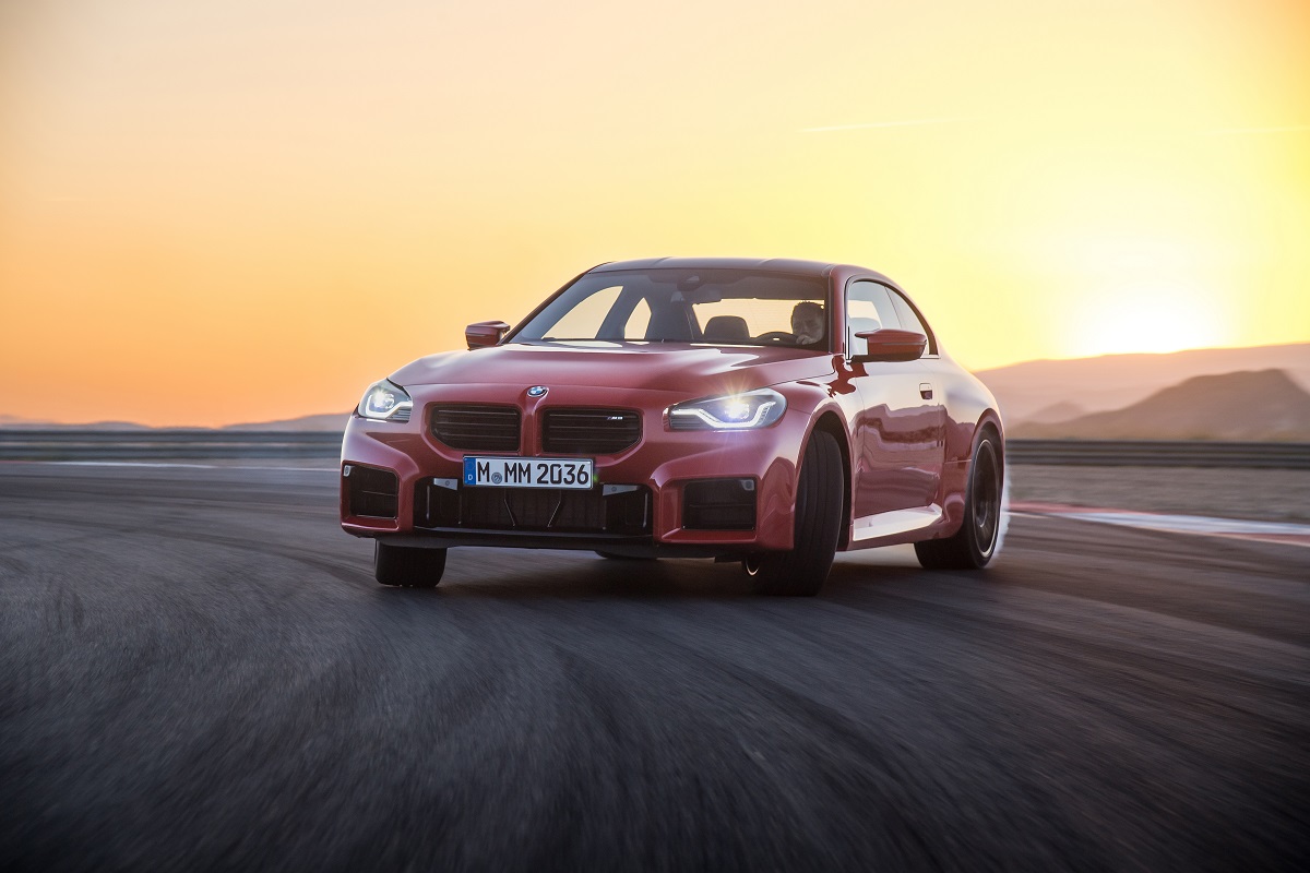 BMW M2 chega no primeiro semestre de 2023, ainda mais arrojado. Foto: Divulgação